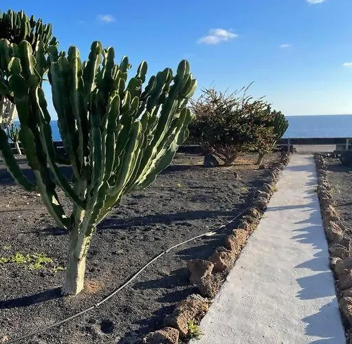 Precioso Rincon Entre El Mar Y Volcanes Appartement