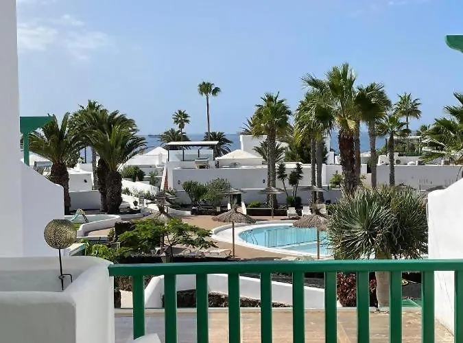 Precioso Rincon Entre El Mar Y Volcanes Apartment